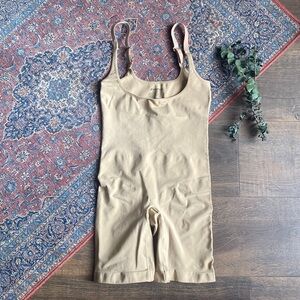 Flexees Shapewear Womens Large Tan Nylon One-piece Slimming Underwear